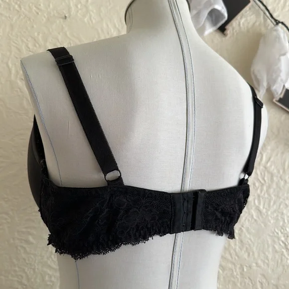 Victoria’s Secret Dream Angels Lined Demi 38DDD Black Lace Bra - Picture 6 of 11